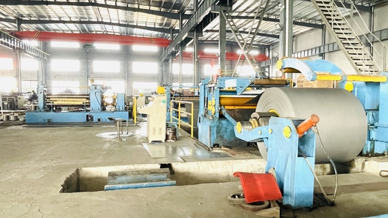 0.2mm المجلفن الصفائح المعدنية آلة قطع لفائف AC 22KW