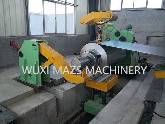 MA 3X1600mm أتمتة لقطع الفولاذ المقاوم للصدأ - خطوط سوداء حتى الطول بدقة عالية