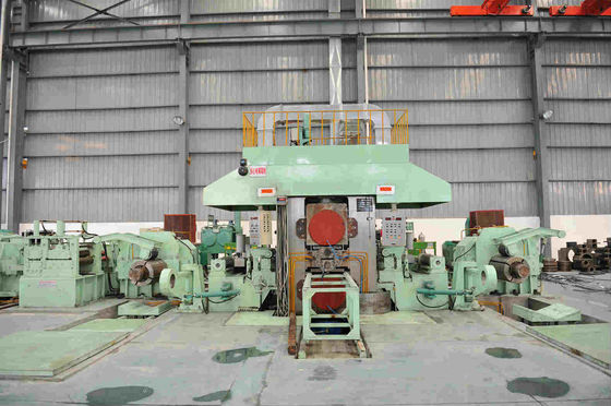 700mm 4hi مطحنة الدرفلة على البارد
