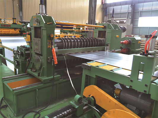 خط حز الألواح الرقيقة MA- (0.2 ～ 1) × 600mm للملفات 8000kg مع آلة فك اللفافة المائية بذراع واحد مصنوعة من الصين