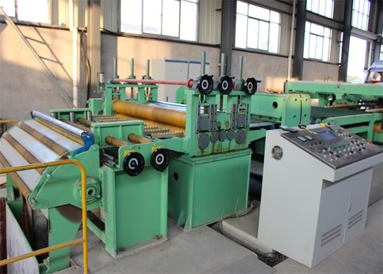 PLC 1500mm قص لطول آلة الخط 20m / Min المتداول CE